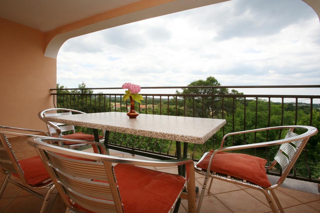 Apartments Neda - Porec South ห้อง รูปภาพ