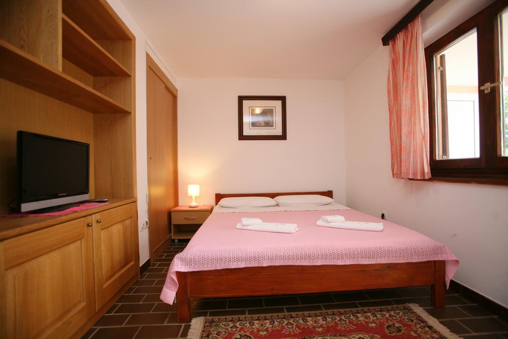 Apartments Neda - Porec South ห้อง รูปภาพ