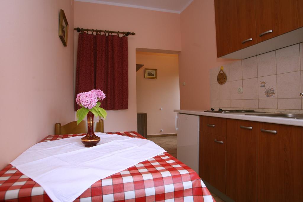 Apartments Neda - Porec South ห้อง รูปภาพ