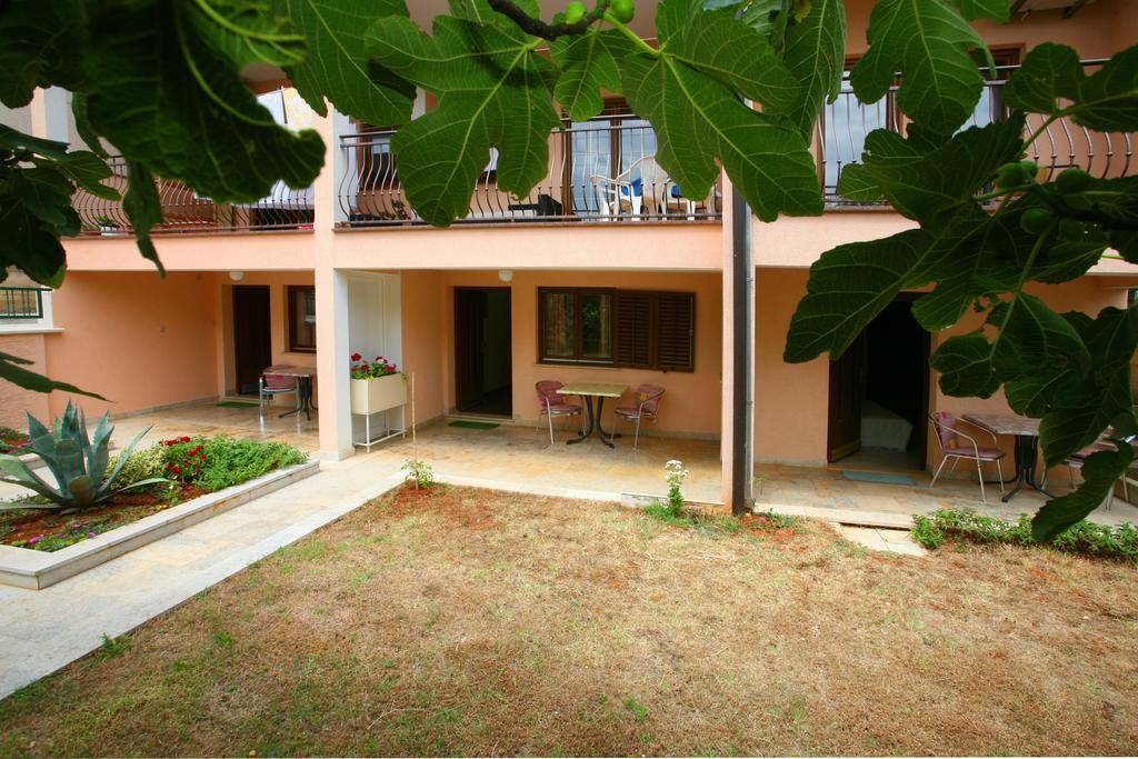 Apartments Neda - Porec South ห้อง รูปภาพ